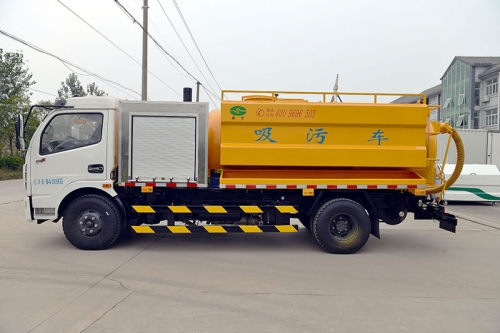 嘉峪關(guān)下水道聯(lián)合吸污車